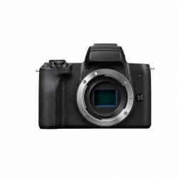 Canon EOS M50