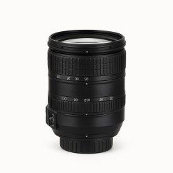 Nikon 18-200mm 1:3.5-5.6 AF-S G DX IF ED VR NIKKOR