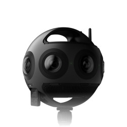 Insta360 TITAN
