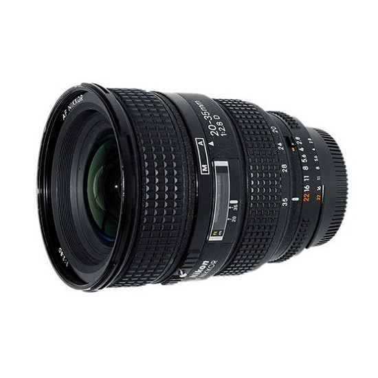 Nikon 20-35mm 1:2.8 AF D NIKKOR