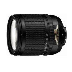 Nikon 18-135mm 1:3.5-5.6 AF-S G DX IF ED NIKKOR