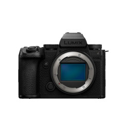 Panasonic Lumix DC-S5IIX