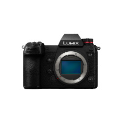 Panasonic Lumix DC-S1